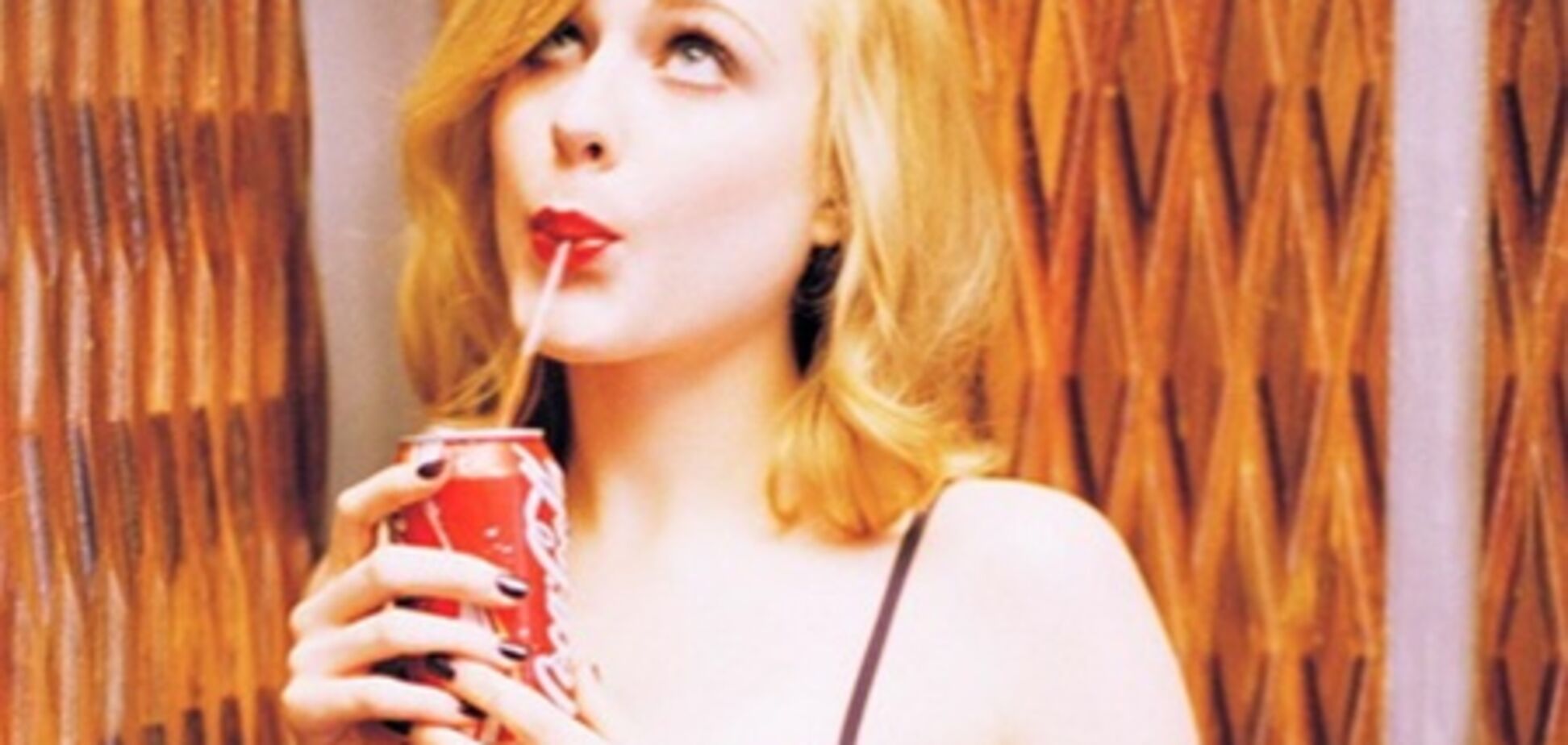 Ивэн Рэйчел Вуд: эротика с пиццей и кока-колой