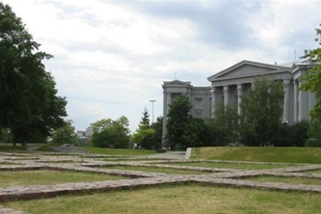 Кулиняка просят уволить директора киевского музея