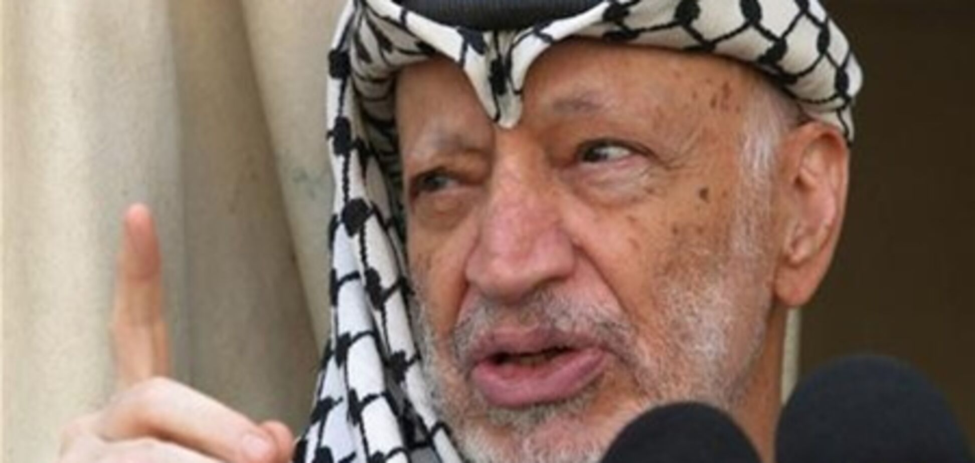 Процесс эксгумации останков Арафата в строжайшей секретности