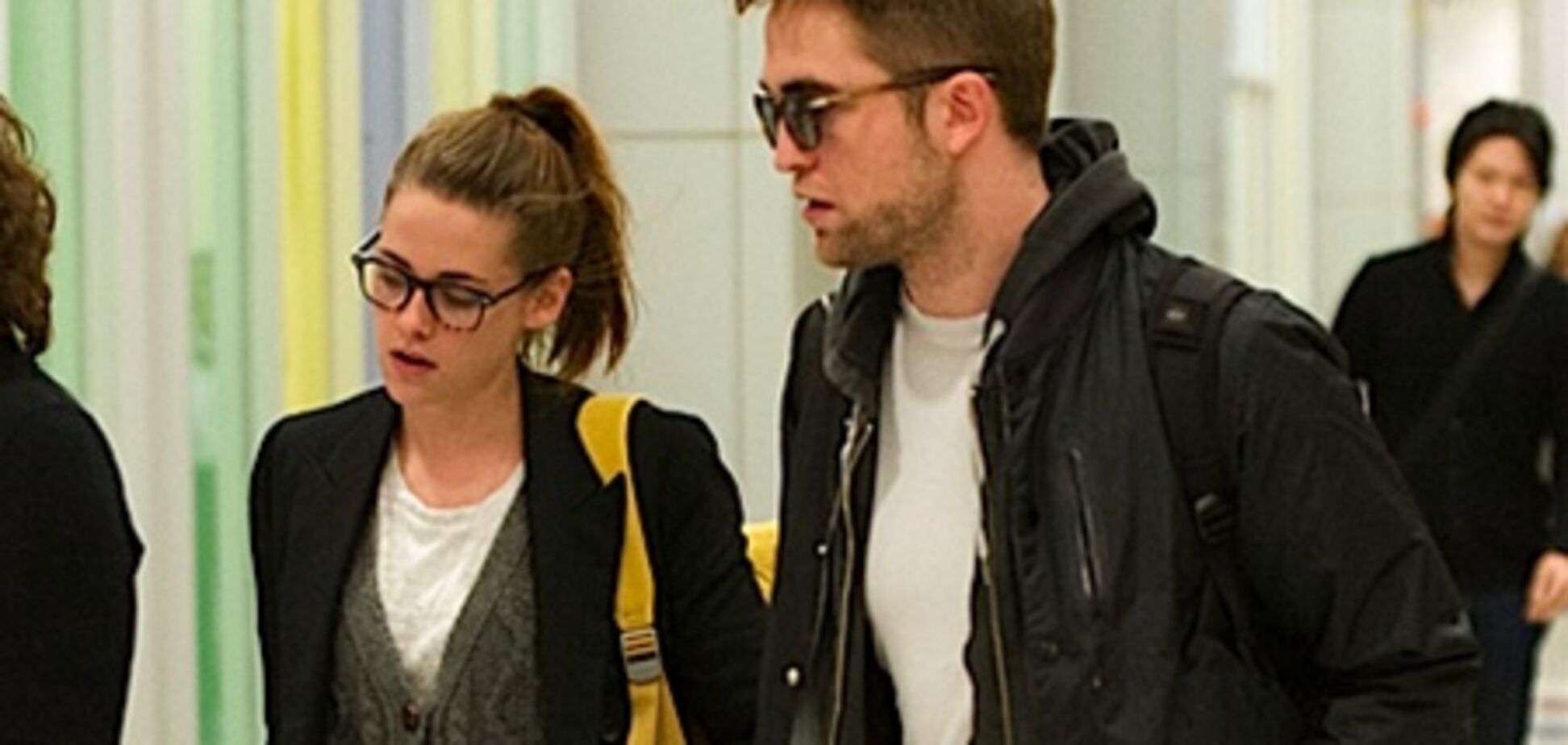 Стюарт провела День благодарения с семьей Паттинсона. Фото