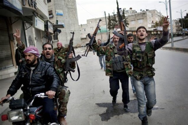 Повстанцы отрезали Дамаск от международного аэропорта