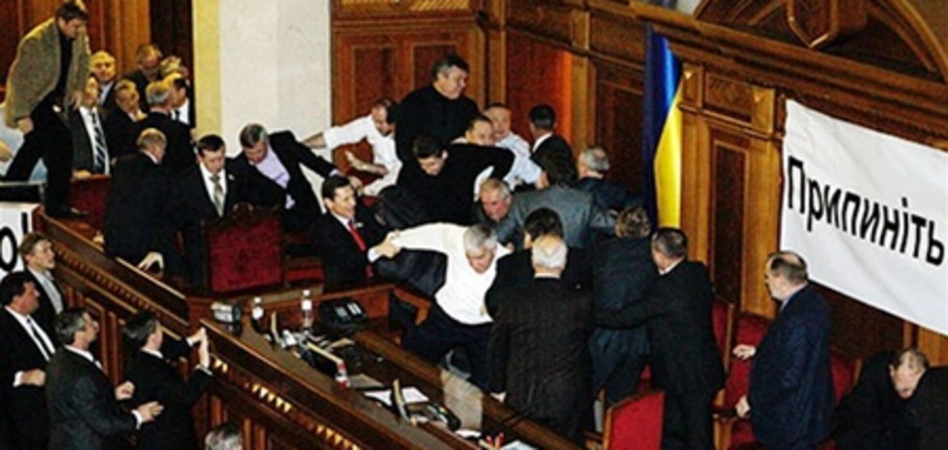 180 депутатов хотят жить на халявных квартирах