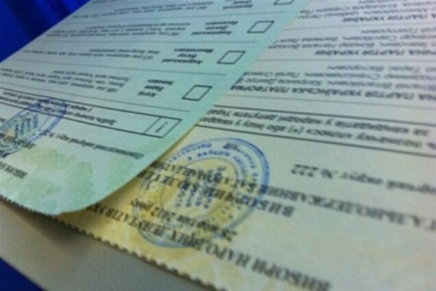 Олександр Домбровський вважає, що мав усі підстави наполягати на перерахунку голосів