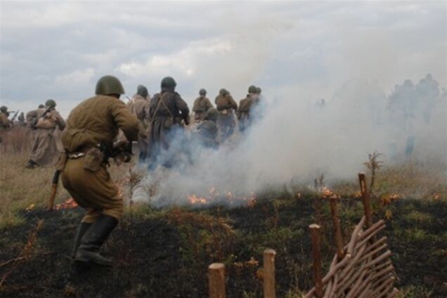 Выходные в столице: увидеть бои за Киев и наряды киногейши