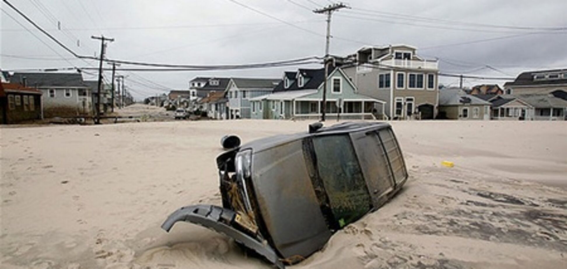 Число жертв урагана 'Сэнди' достигло 109 человек