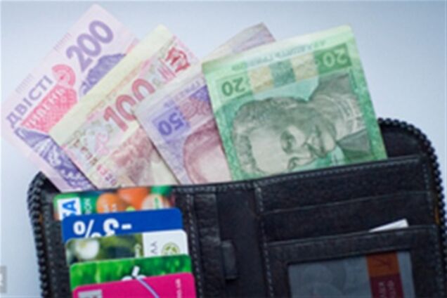 МВФ считает, что курс гривни завышен