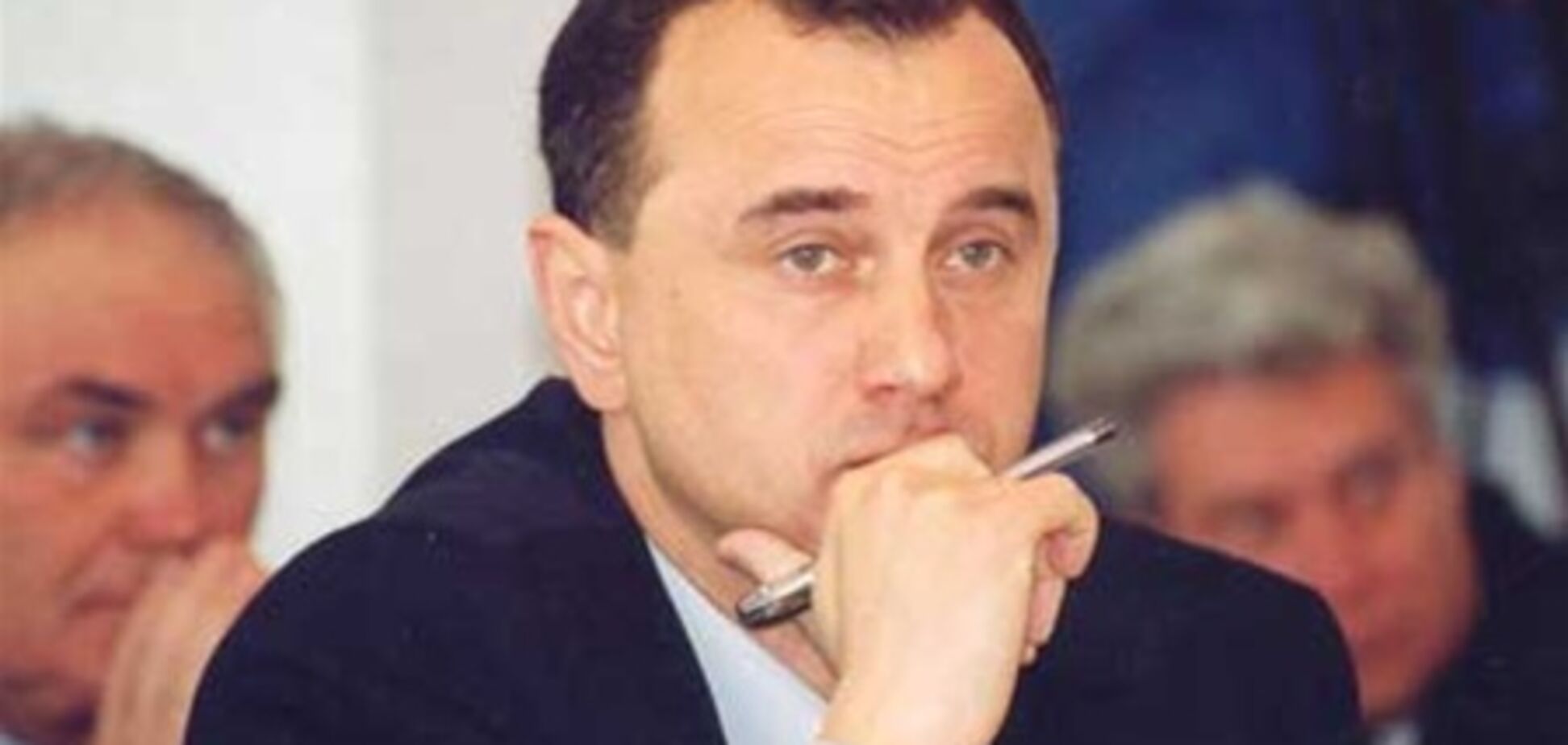 ЦИК объявил Домбровского победителем на 11 округе