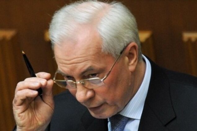 Азаров о перевыборах: в Украине нет лишних денег