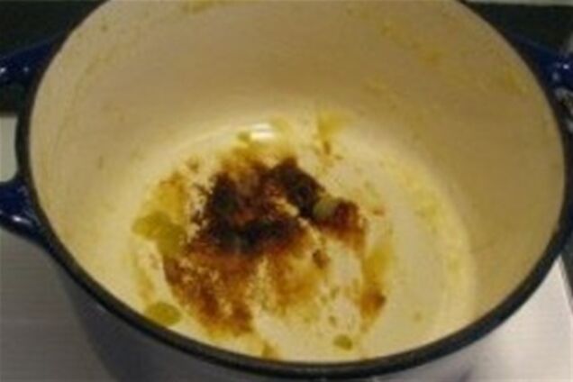 В киевской квартире подгорела еда. Хозяйку госпитализировали