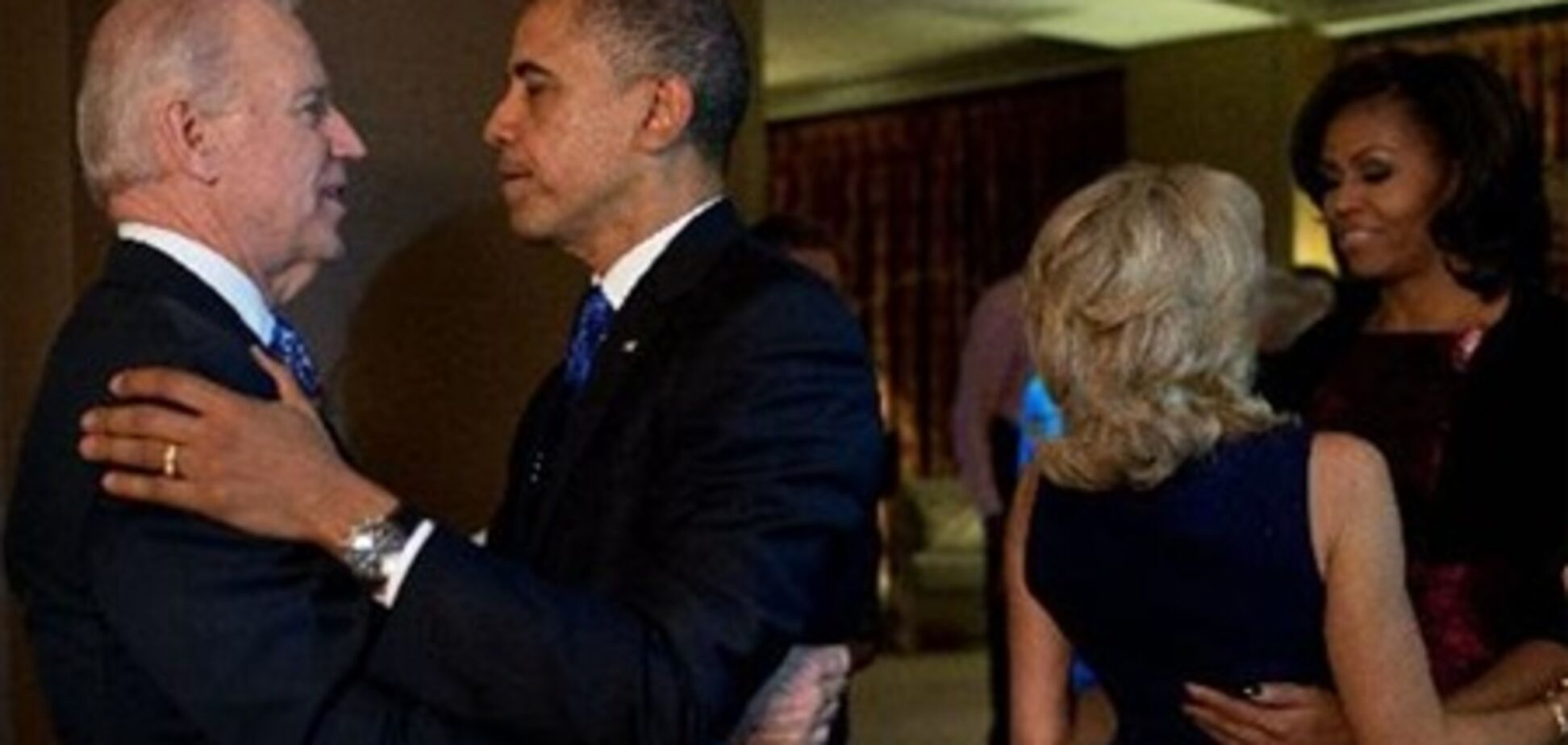 Мир поздравляет Обаму с победой