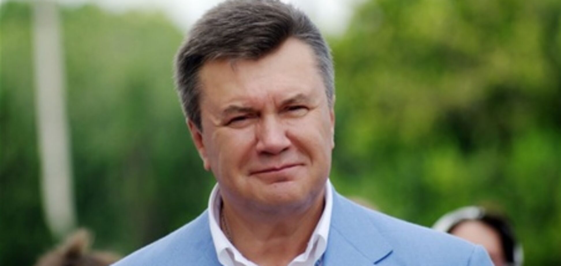 Скандалист Сафронов написал портрет Януковича