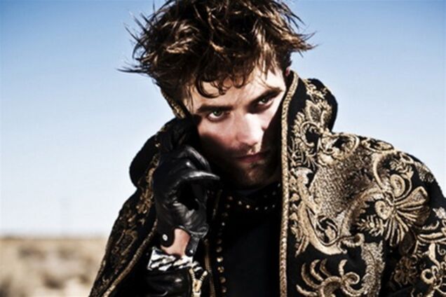 Паттинсон хочет в 'Интервью с вампиром' вместо 'Сумерек'