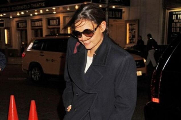 Кэти Холмс заедала развод мороженым