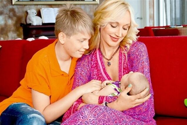 Орбакайте 'отдаст' дочь в лоно католической церкви