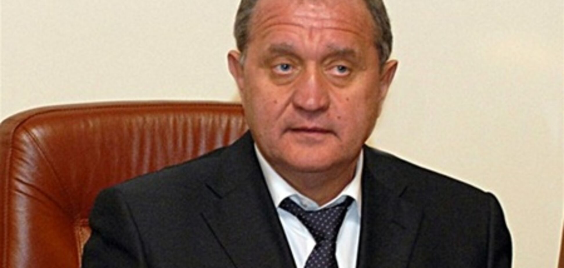 Янукович наградил Могилева орденом За заслуги