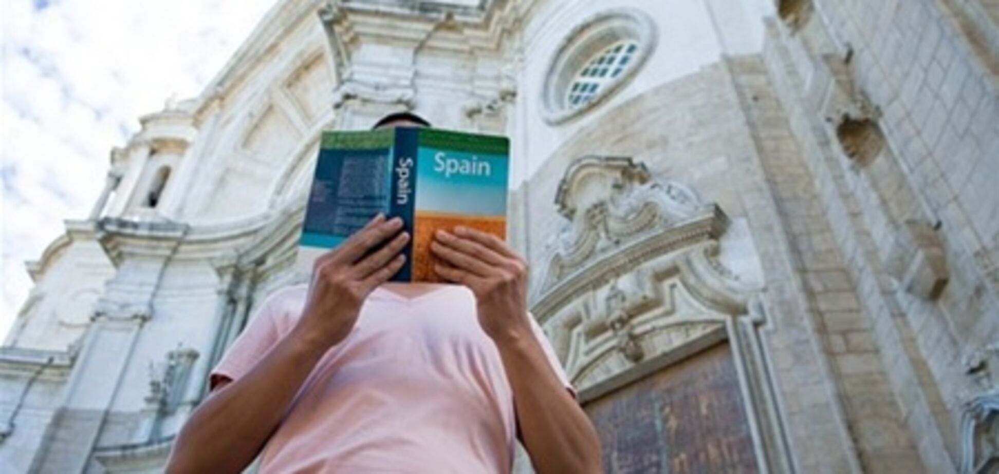 Испания выделяет деньги на продвижение туризма