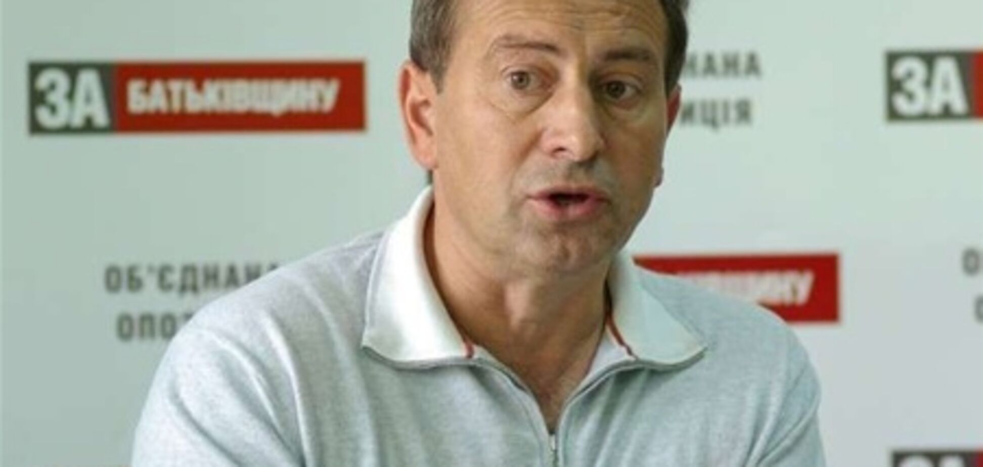 Томенко: Азарову стать премьером могут помочь только коммунисты