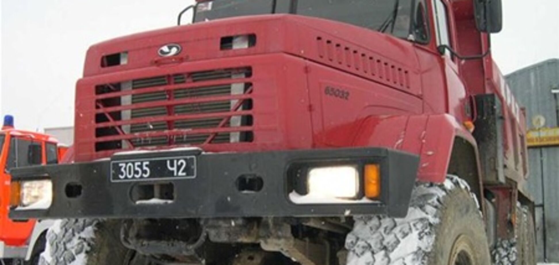 К очистке дорог от снега в Киеве и области подключили МЧС