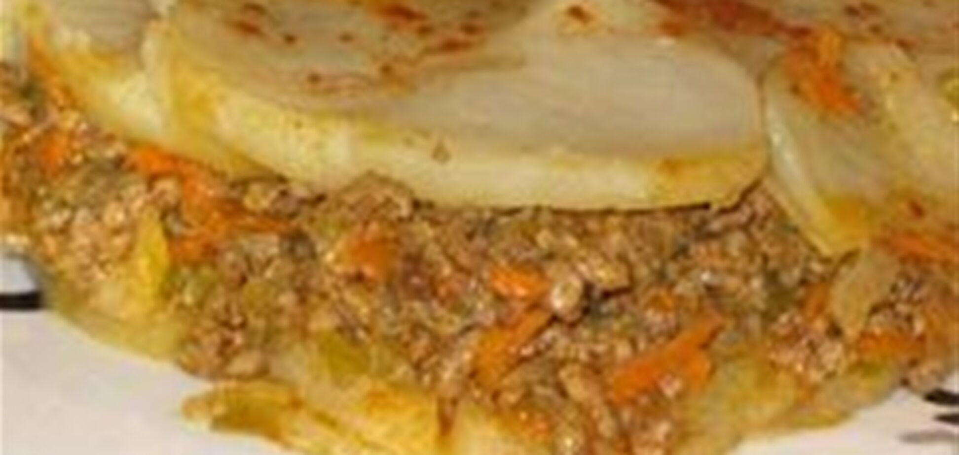 Сербская запеканка из фарша с картофелем