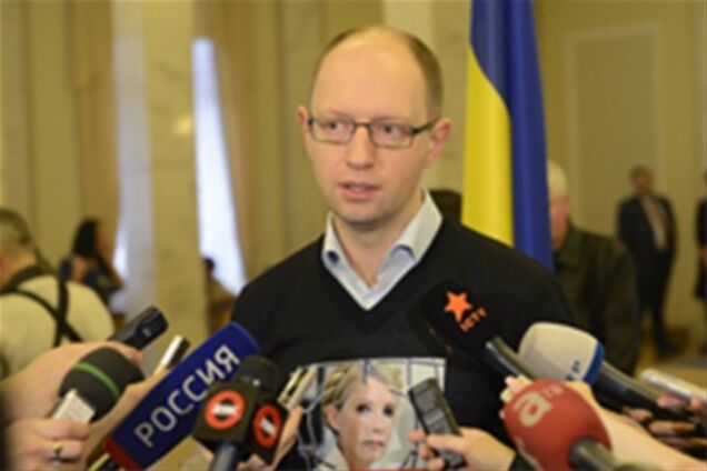 ОО настаивает, что Табаловы не имеют права работать в Раде