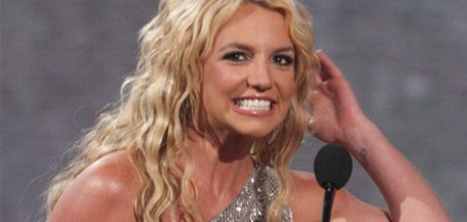 Спирс, Свифт и Рианна признаны самыми дорогими певицами мира