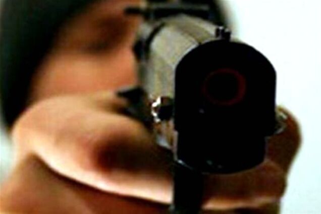 В охранника киевского супермаркета стреляли во время драки - милиция