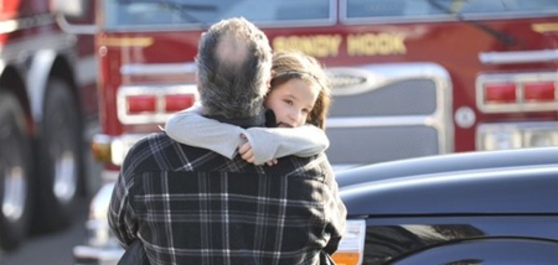 Стріляв у початкової школи в штаті Коннектикут убитий