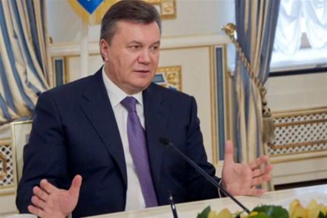 Завтра Янукович летит в Москву говорить с Путиным о ТС