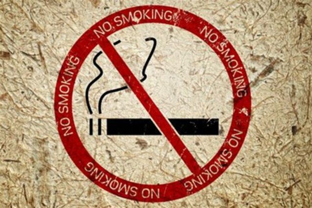 Депутатская курилка в Раде работает, несмотря на запрет