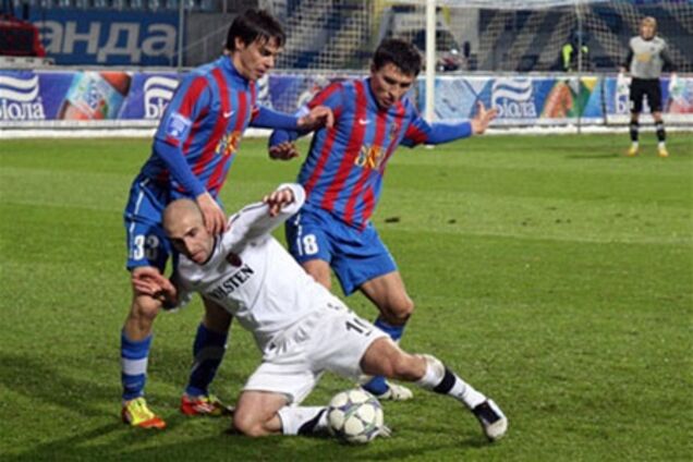 'Арсенал' бит 'Зарей'