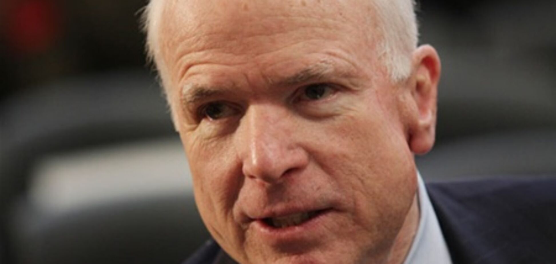 Маккейн звинуватив Бігелоу в спотворенні правди про упіймання бен Ладена