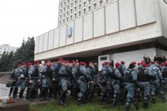 Апарат Ради відмовився реєструвати постанову про ліквідацію 'Беркута'