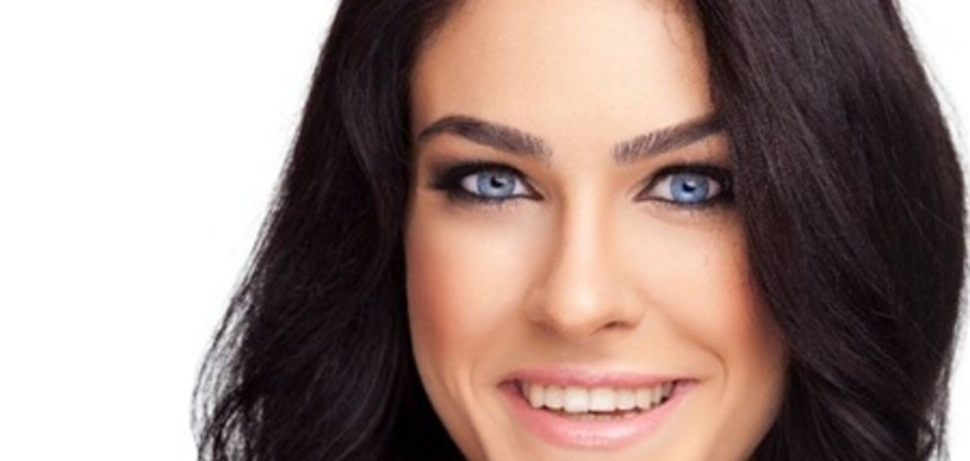 Звездные брюнетки в конец света не верят