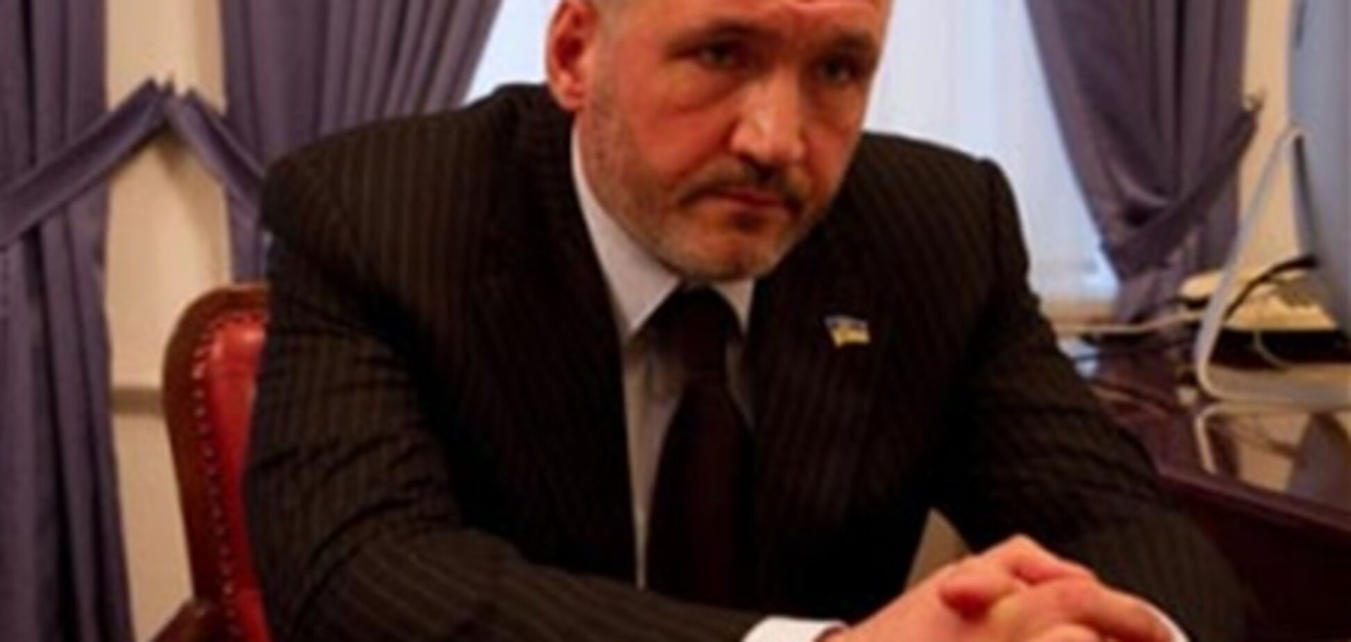 Кузьмин уверяет, что Тимошенко лоббируют через Хиллари Клинтон