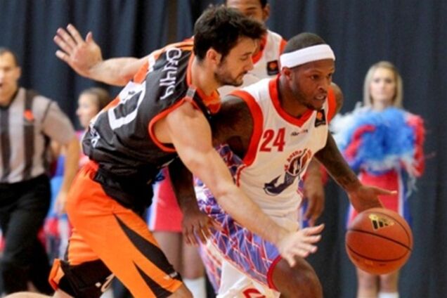 Суперлига. 'Черкаськи Мавпы' вырвали победу у 'Днепра'