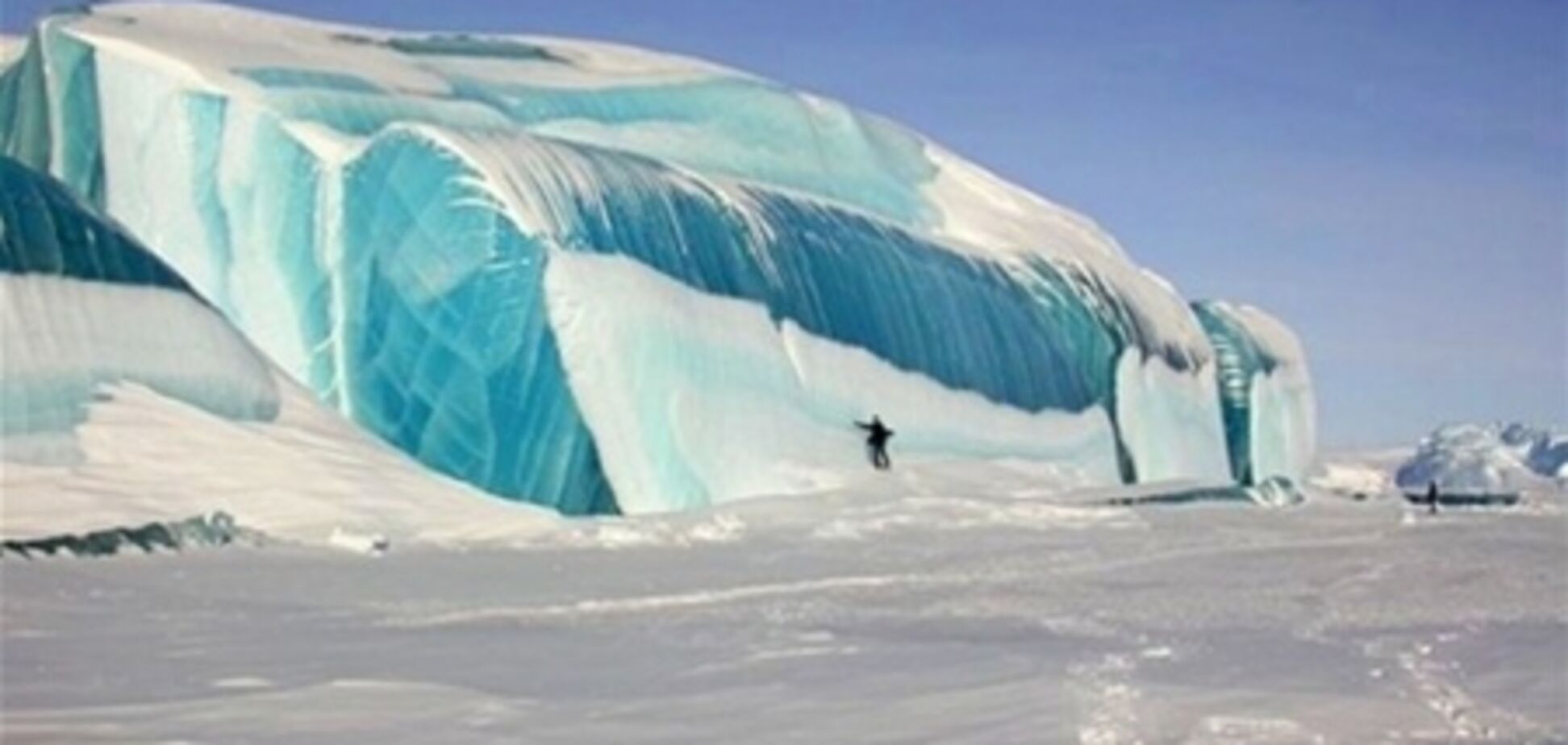Замерзшие цунами: красота изо льда в Антарктике