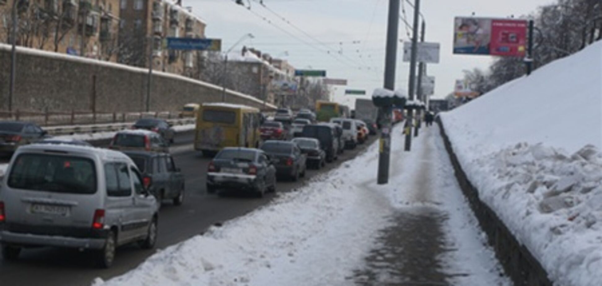 Киев парализован максимальными заторами