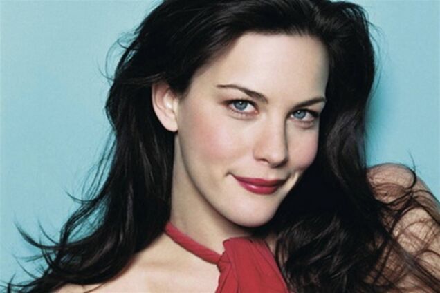 Сочная румяная эльфийская принцесса