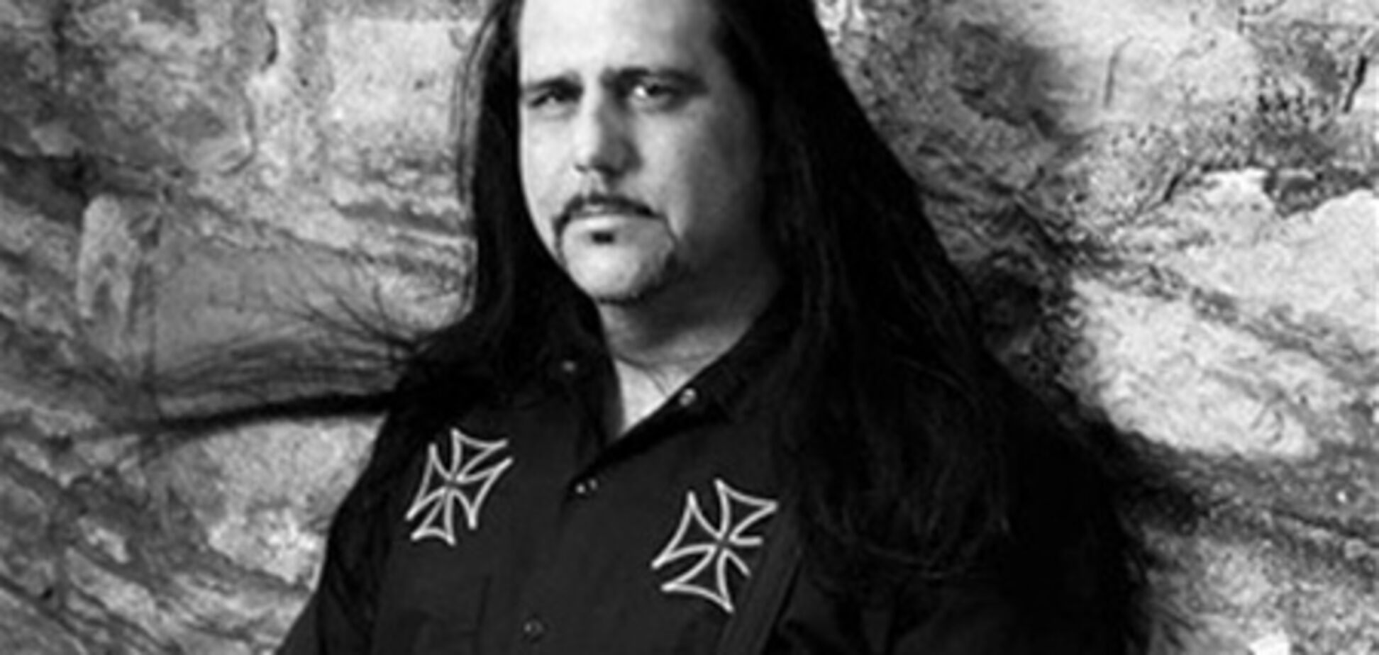 Гитарист Ministry умер во время выступления