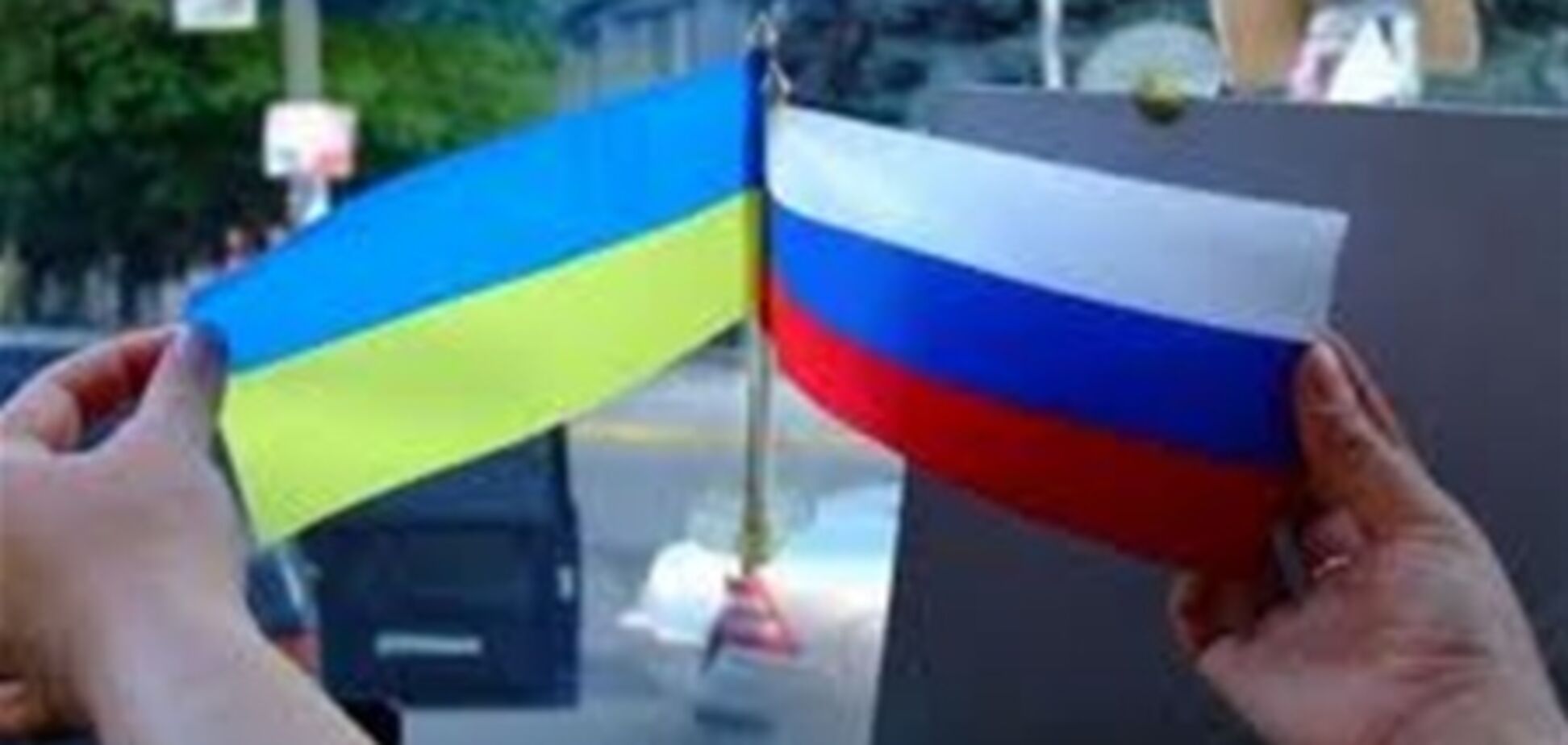 Кожен другий українець проти російської як державної мови