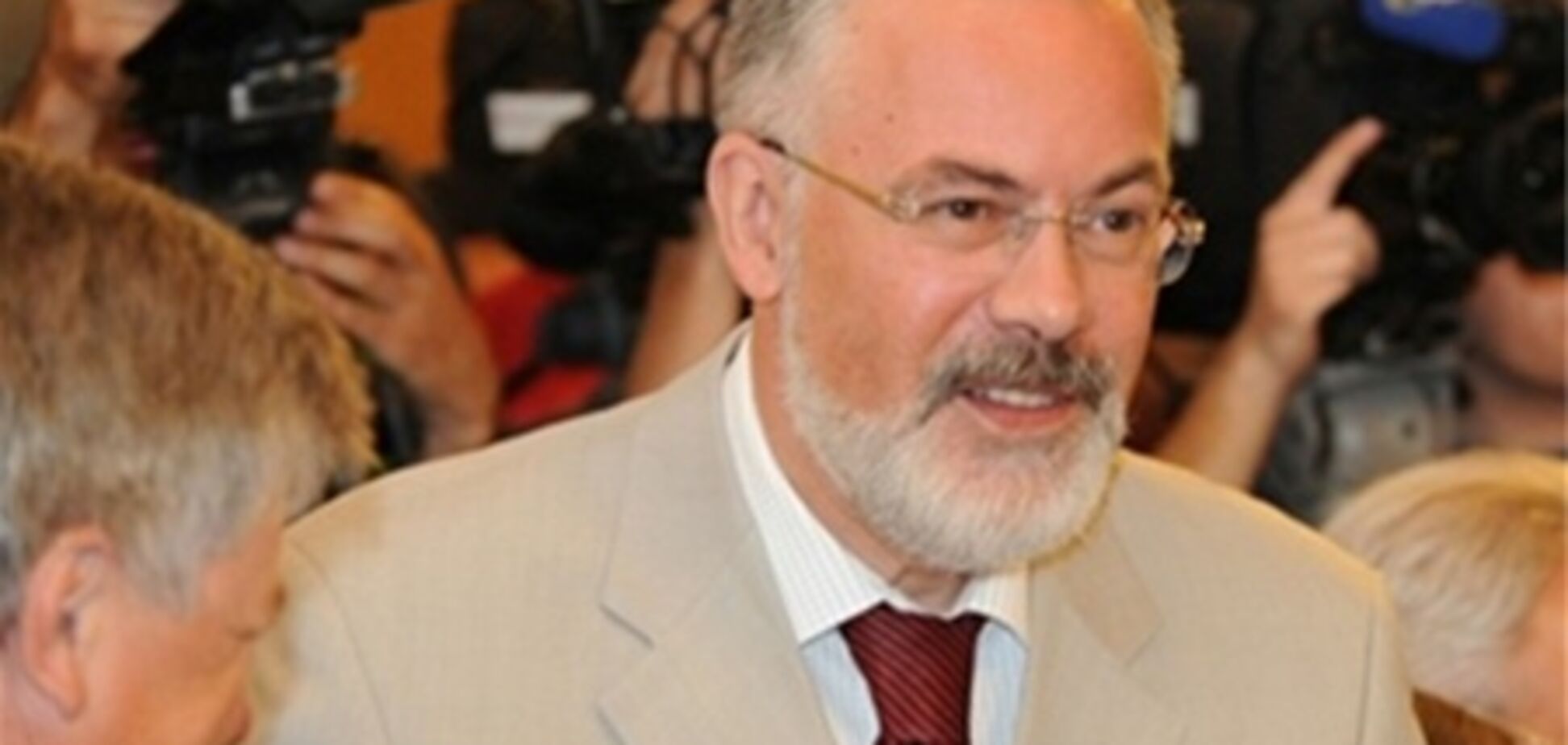 В оппозиции объяснили, почему требуют увольнения Табачника