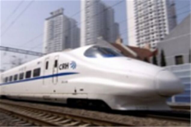 В Китае построили самую длинную скоростную железную дорогу в мире