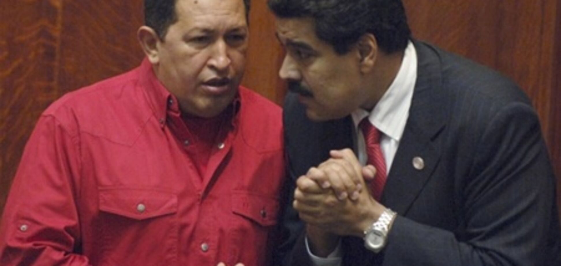 Чавес передал часть своих полномочий преемнику