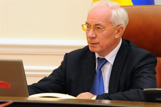 Азаров розповів про плани уряду на наступний рік