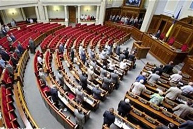 Бездомных нардепов расселят по трем столичным гостиницам