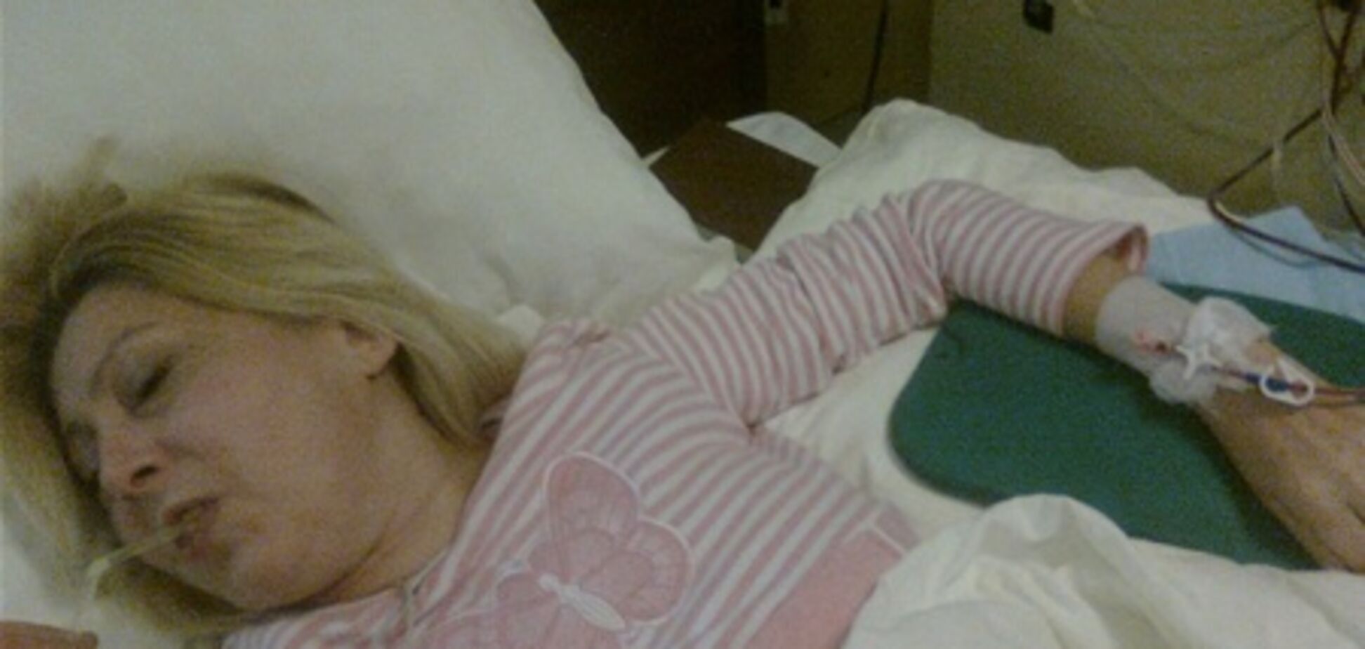 От боли дочь кричит, как животное – мама Оксаны Хожай