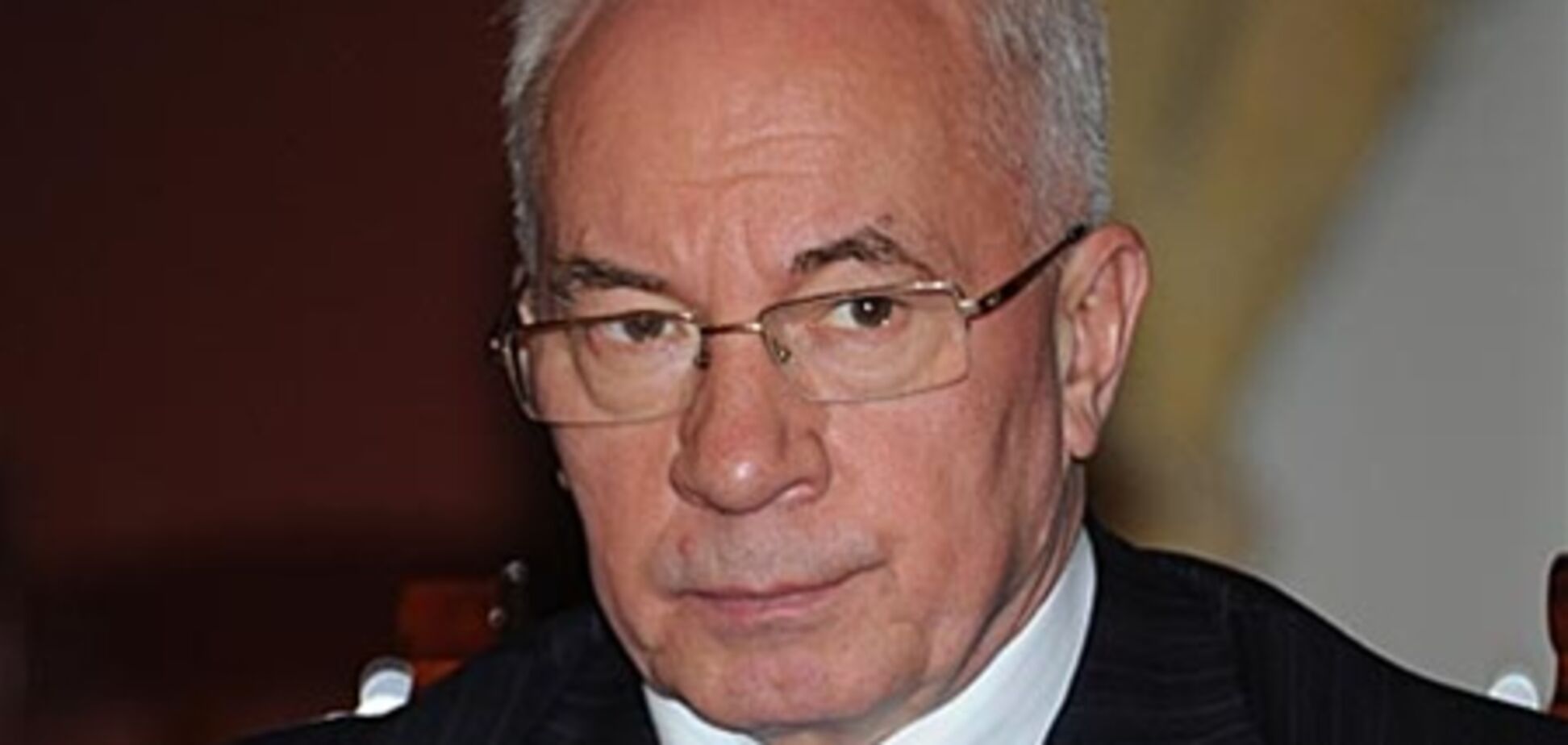 Азаров: ніяких відпускних настроїв в Кабміні бути не повинно