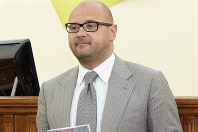 Регионал: соцвыплаты переводятся в режим ручного управления