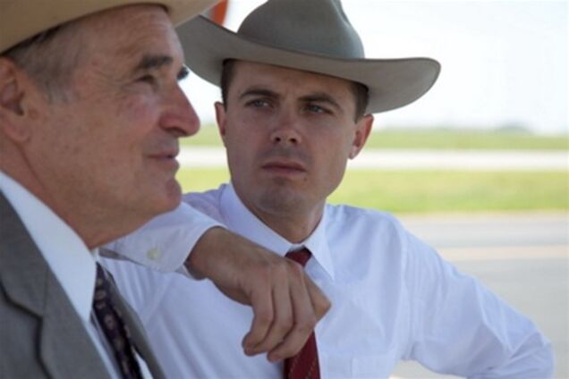 Кейси Аффлек отправится ловить Бостонского душителя