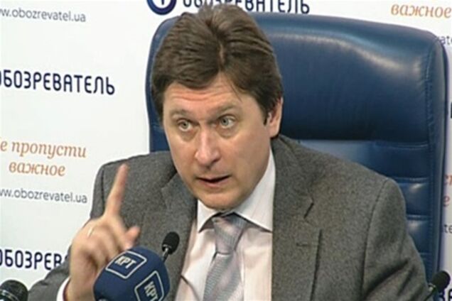 Яценюк, висуваючи Тимошенко в Президенти, 'вбиває двох зайців' - експерт